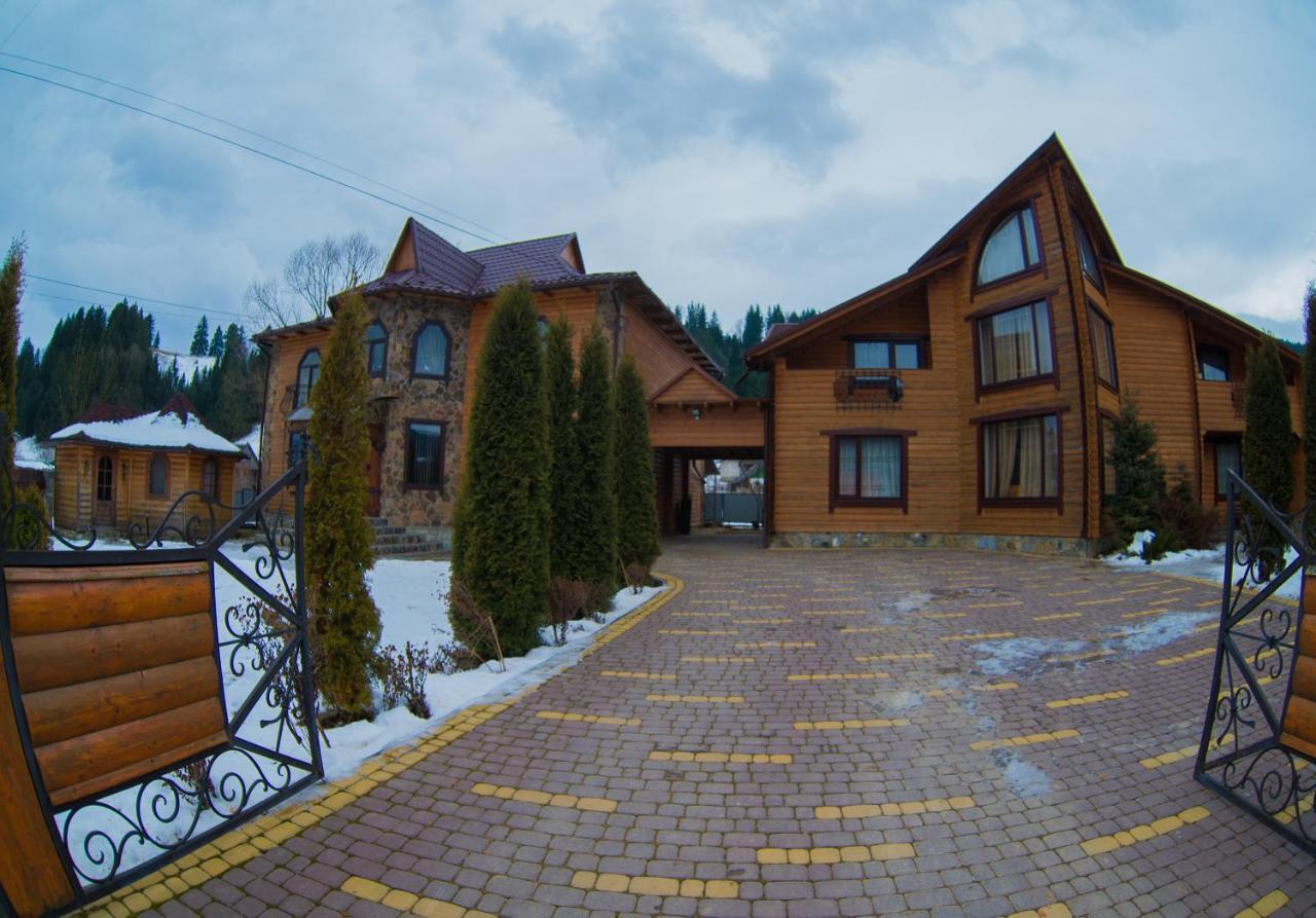 Садиба Вежа Verkhovyna Exterior photo
